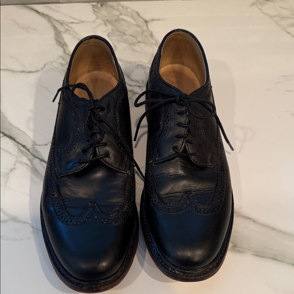 Frye Black Leather women’s Wingtips
